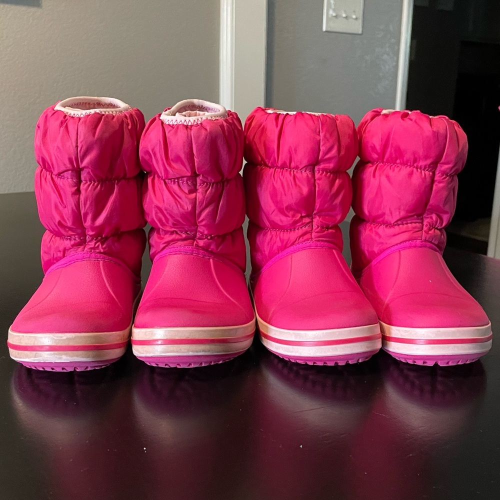 (2pairs) Croc size 9 little girls snow boots